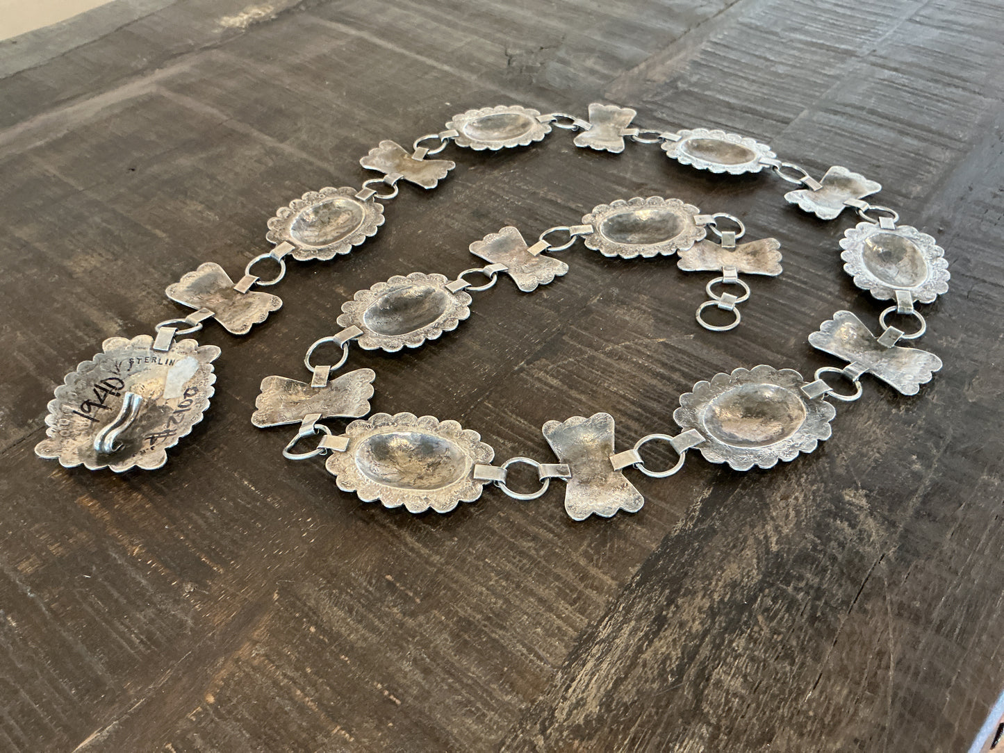 Vintage 1940's 18 Concho Belt