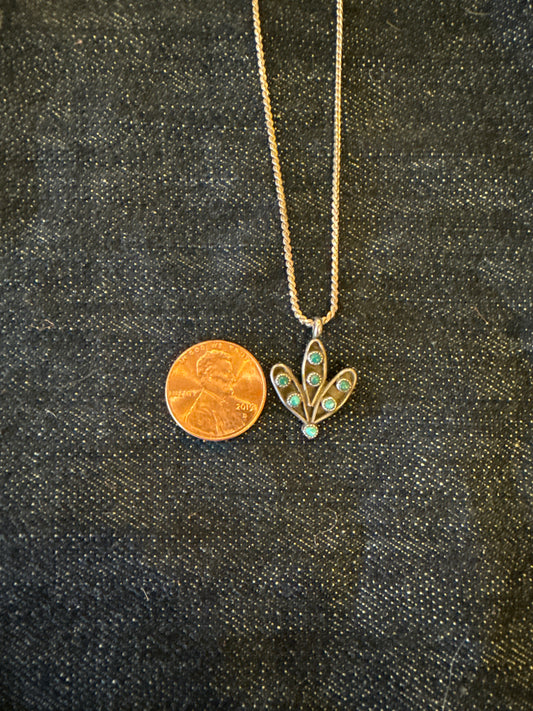 Simple Vintage Turquoise Necklace