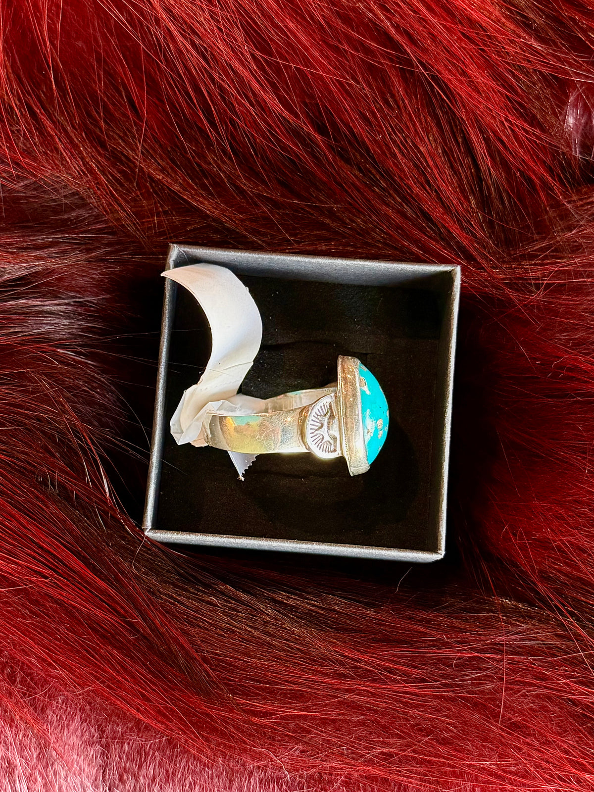Vintage Navajo Kingman Turquoise Cabochon Ring