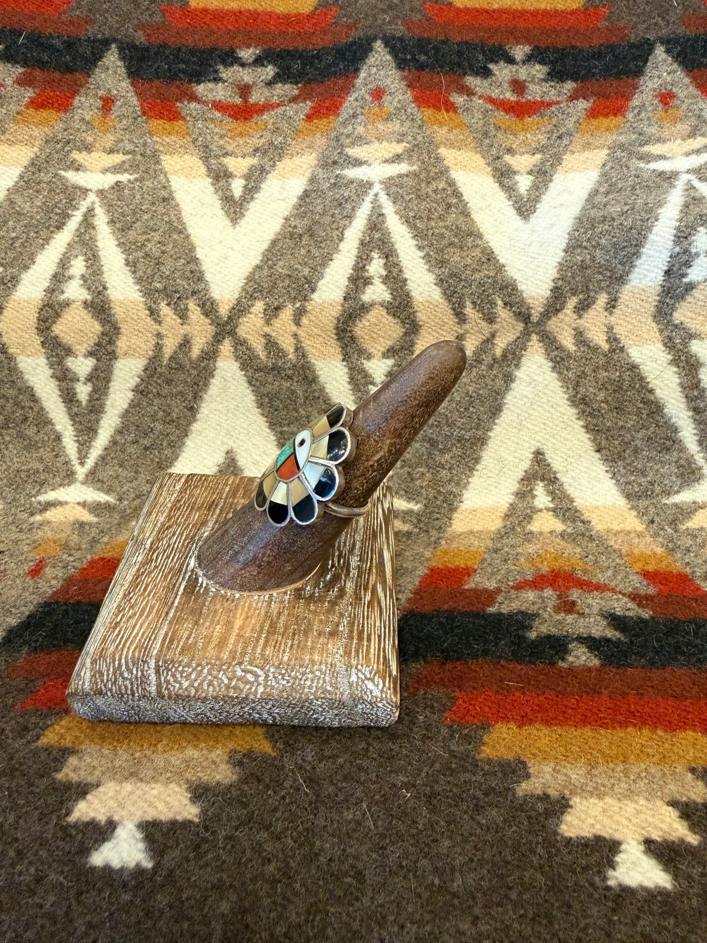 Zuni Style Inlay w/ Onyx Ring