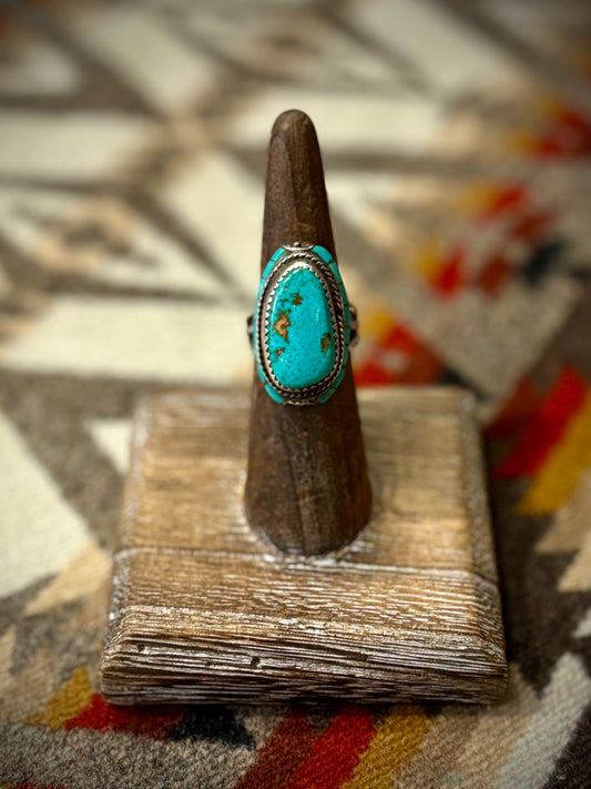 Stunning Turquoise Ring