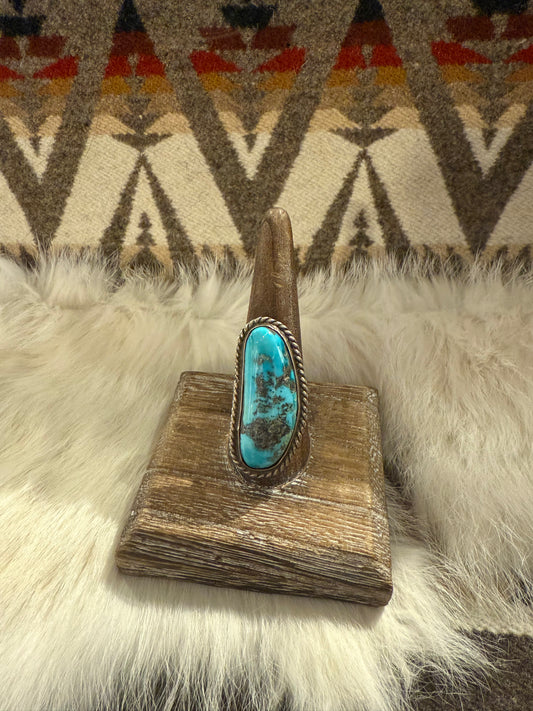 Ring- Vintage Navajo Turquoise and Sterling Silver