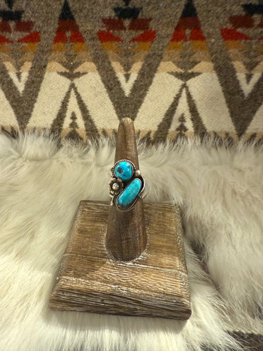 Ring- Vintage Navajo Turquoise and Sterling Silver