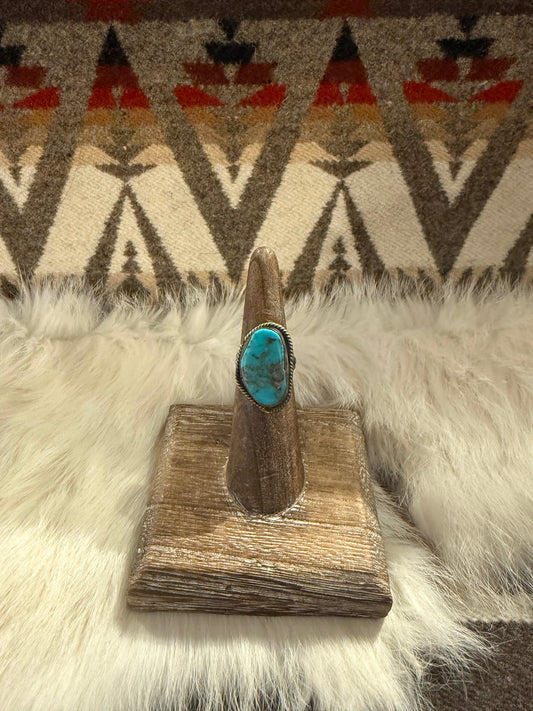 Ring- Vintage Navajo Turquoise and Sterling Silver