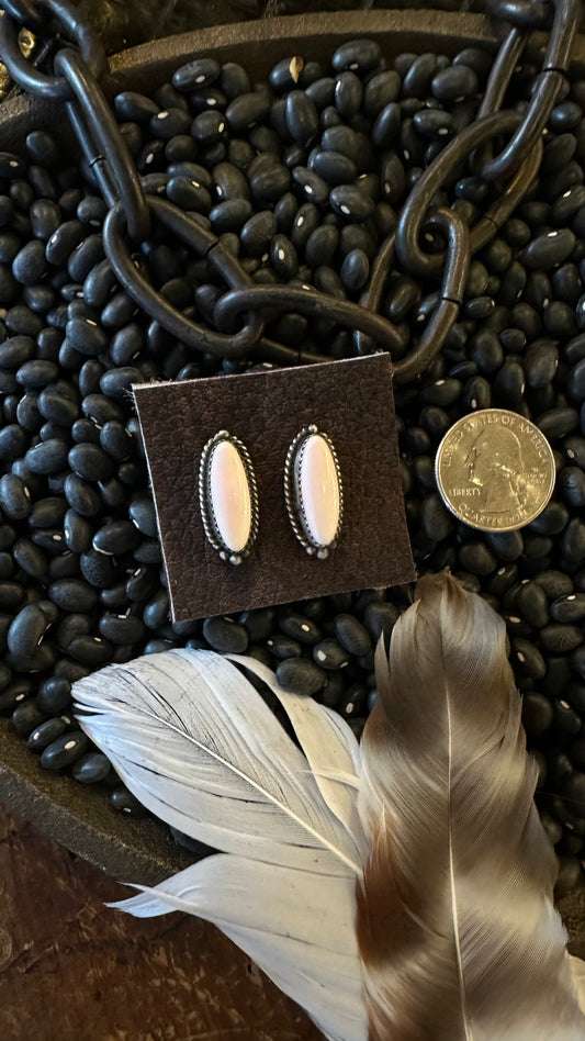 Earrings- Pink Conch