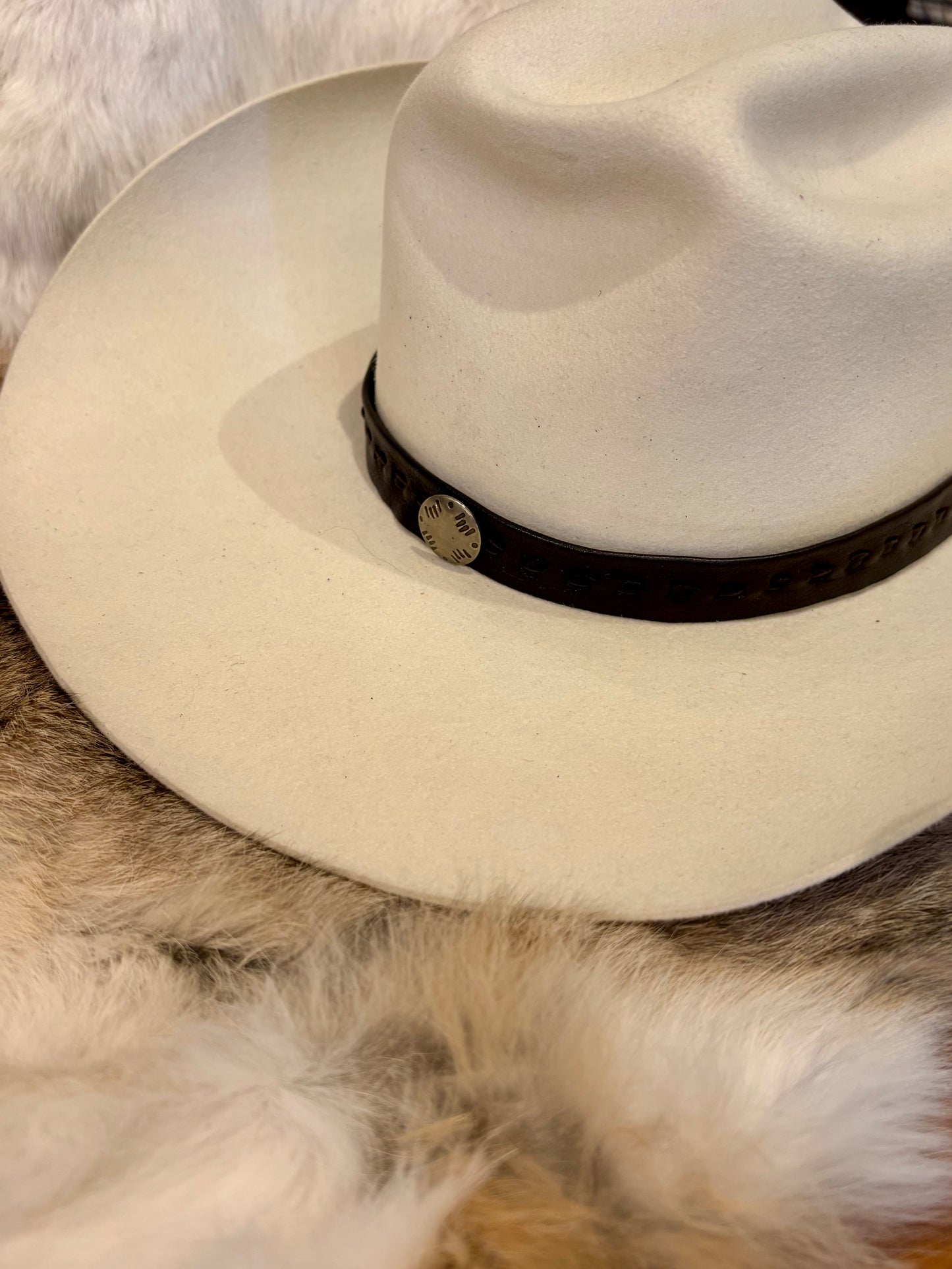 Mountain Arrow Deer Hide Hat Bands