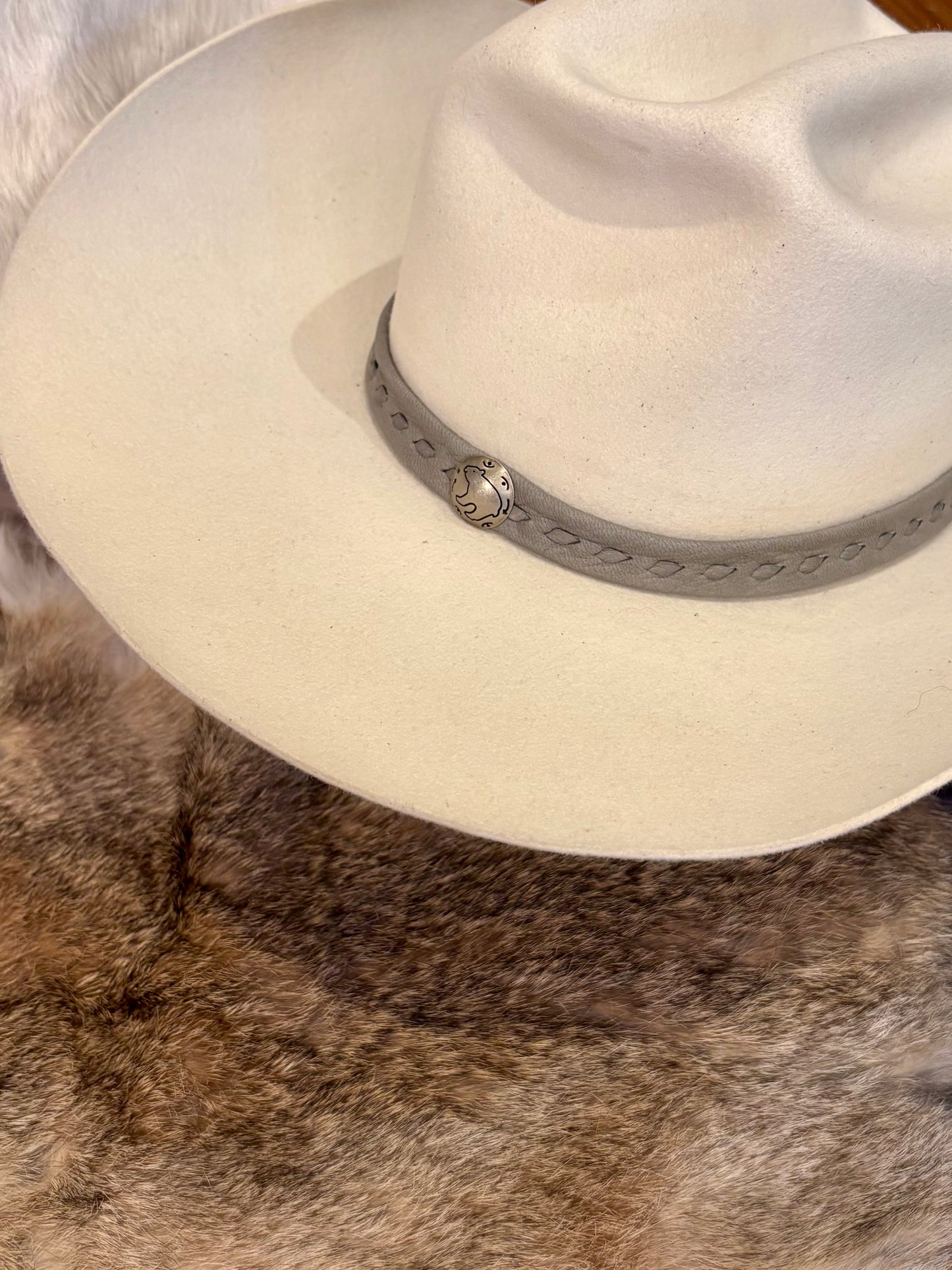 Mountain Arrow Deer Hide Hat Bands
