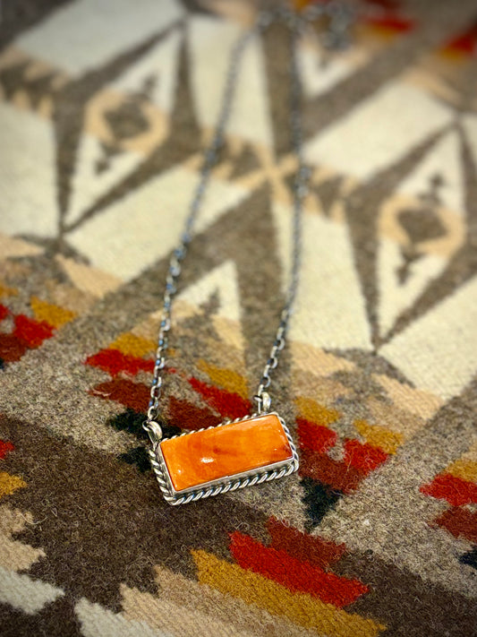 Navajo Spiny Oyster Necklace- Augustine Largo