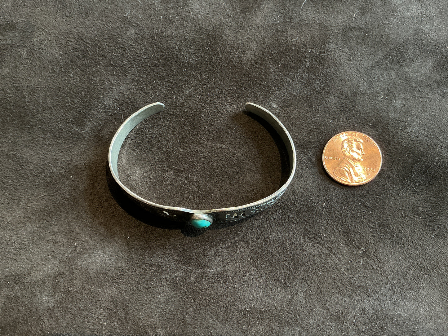 Vintage Twirling Log Navajo Turquoise Cuff