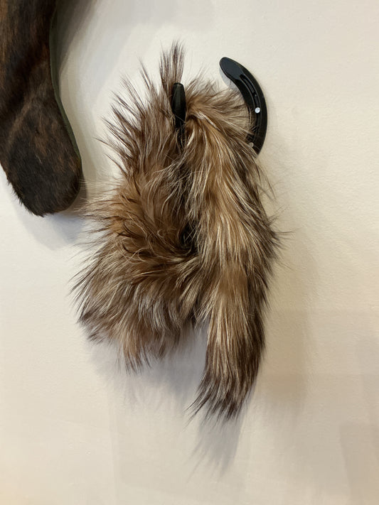 Crystal Knit Fox Collar