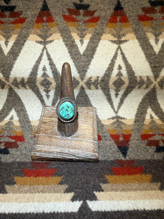 Vintage Oval Turquoise Ring