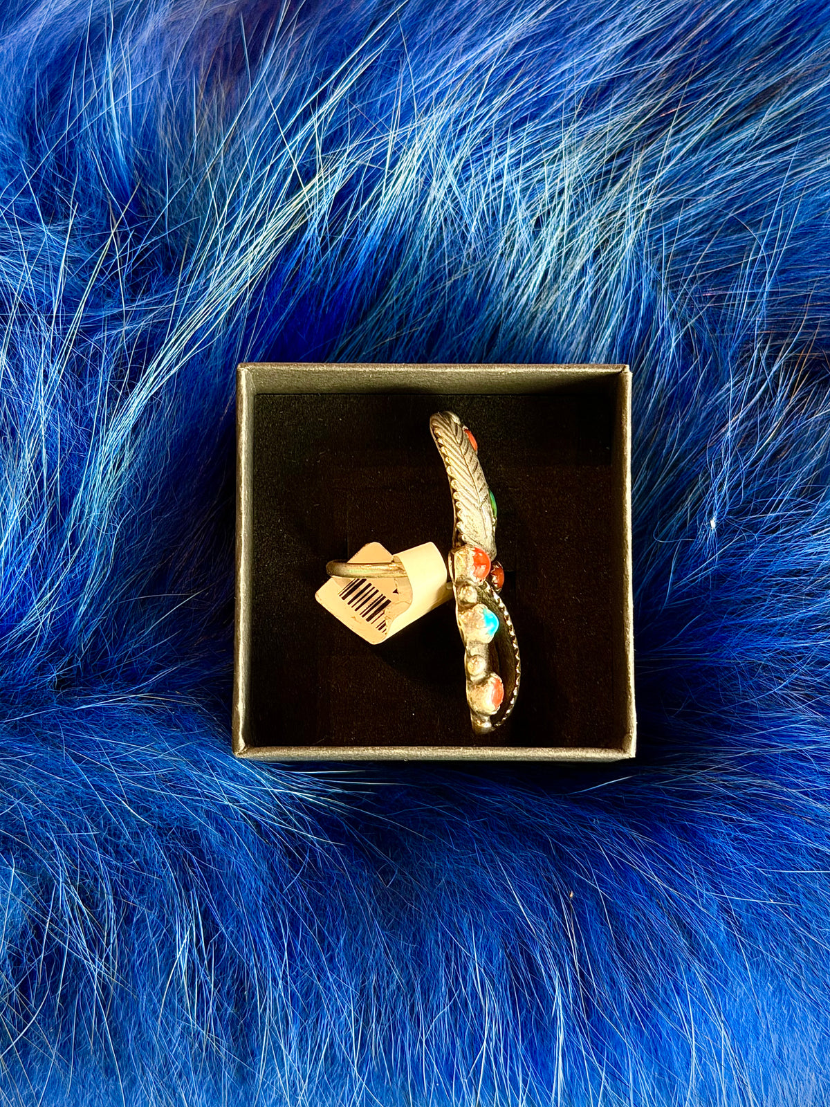 Navajo Two Leaf Ring