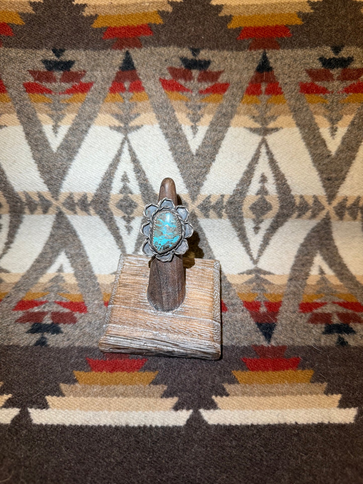 Vintage Flowered Turquoise Ring