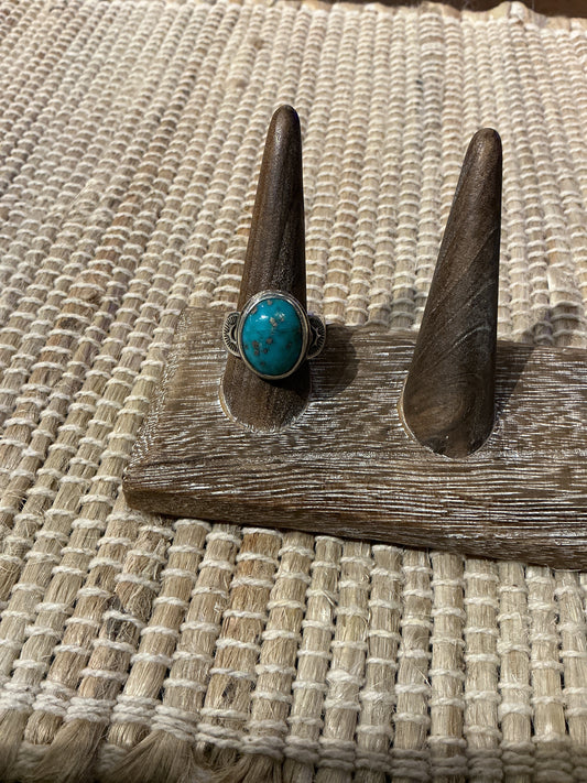 Vintage Navajo Kingman Turquoise Cabochon Ring