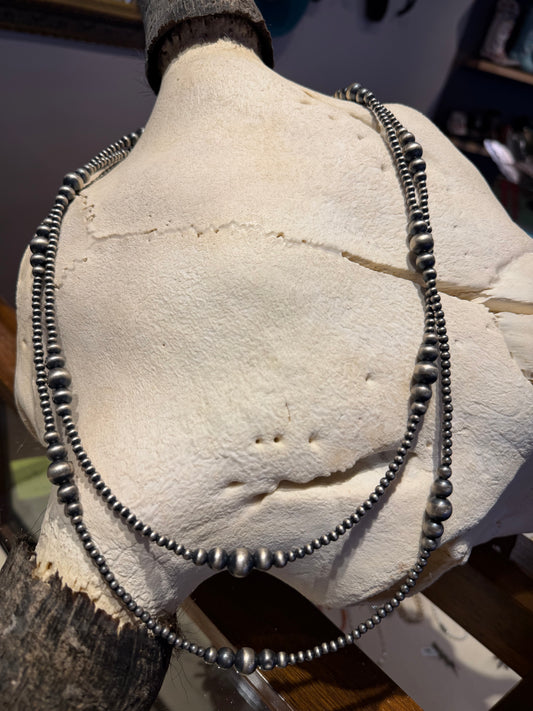 Graduated Varied Navajo Pearl Necklace