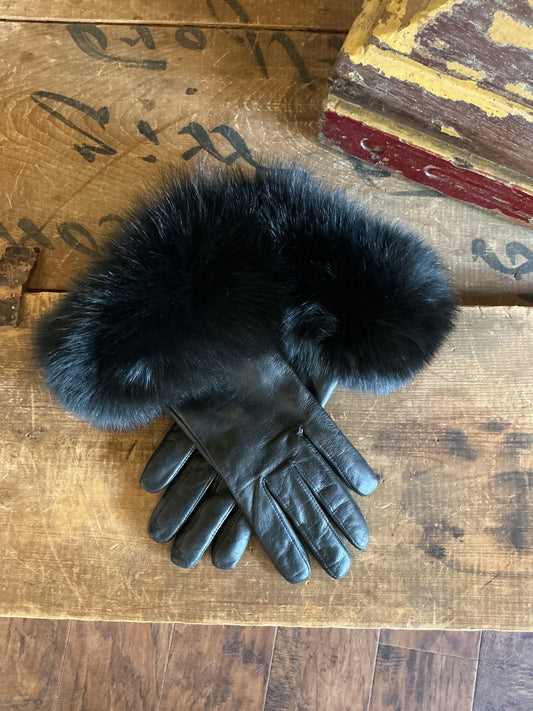 Leather/Fox Gloves - Black