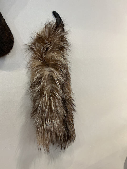 Crystal Knit Fox Collar