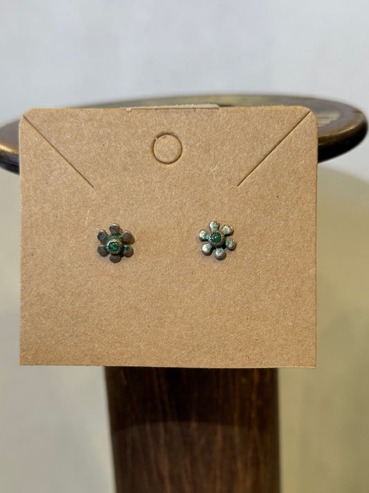 Stud Earrings - HC1