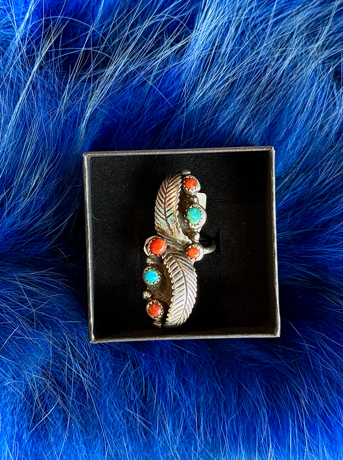 Navajo Two Leaf Ring