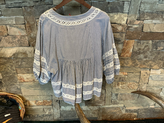 Ferrara Balloon Sleeve Top