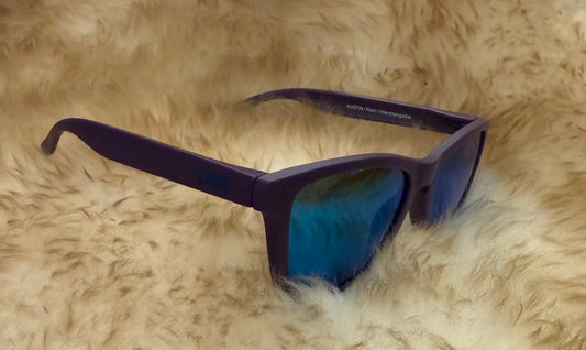 Lake Sunglasses - Austin Plum/Deep Blue