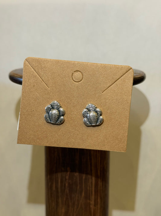 Stud Earrings - HC4
