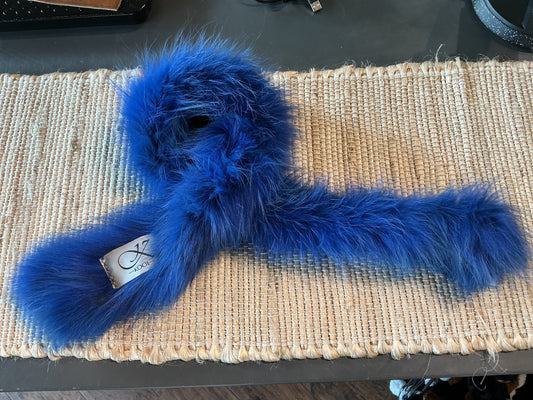 Royal Knit Fox Collar