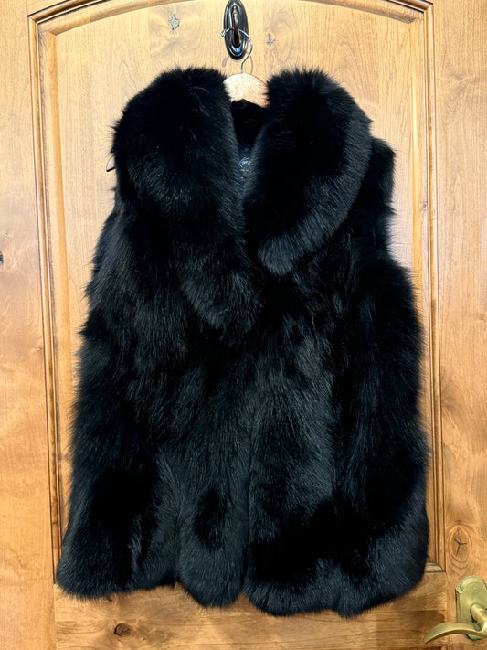 Teri Fox Vest - Black