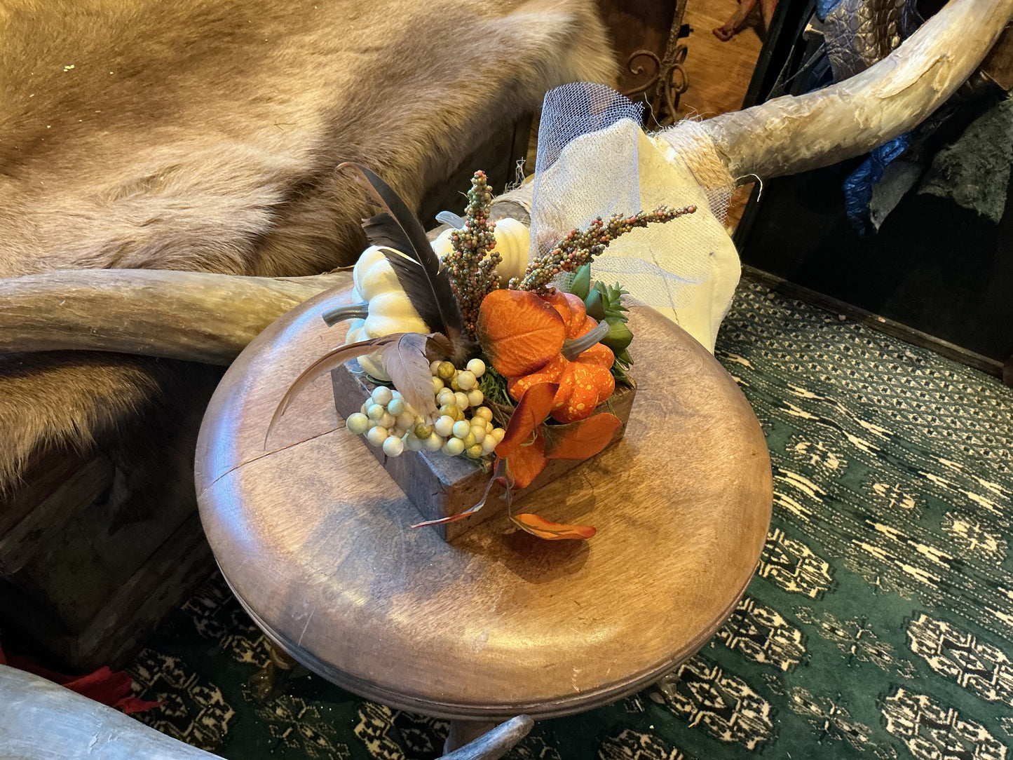 Seasonal Decor Pieces