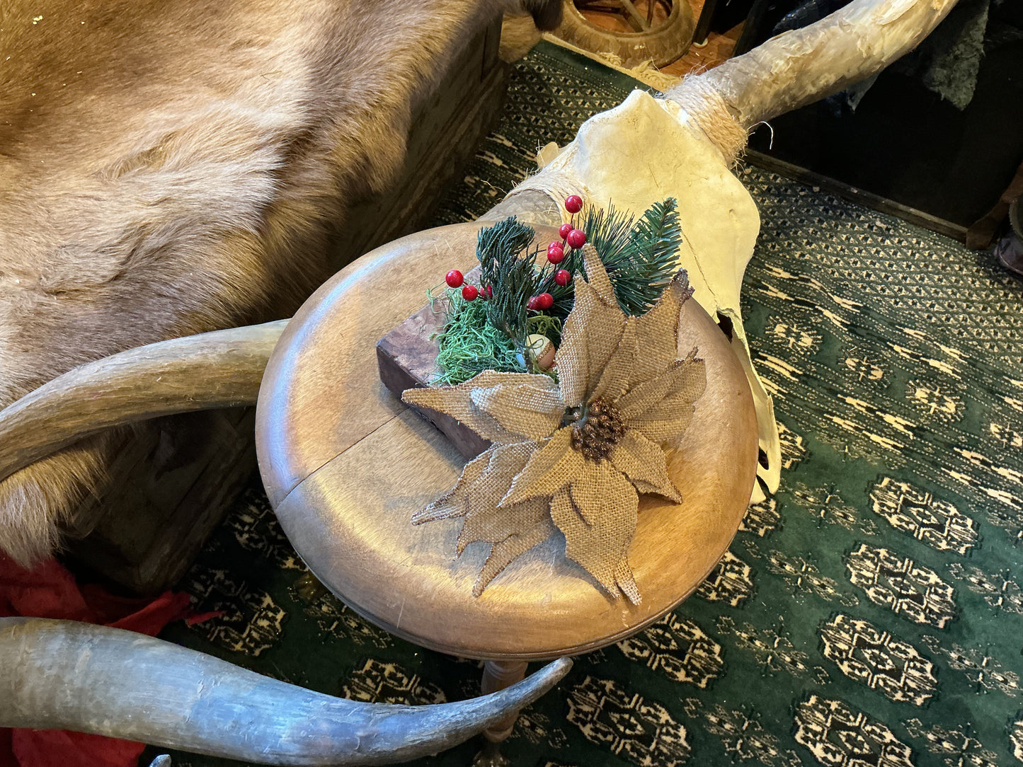 Seasonal Decor Pieces