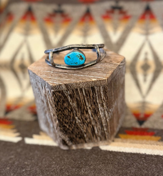Single Stone Vintage Turquoise Cuff