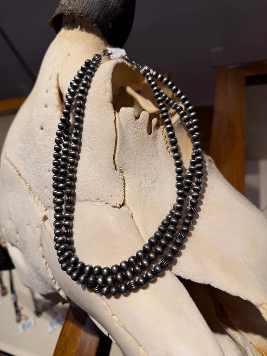 5mm 3 Strand Riveted Alternating Silver Pearls
