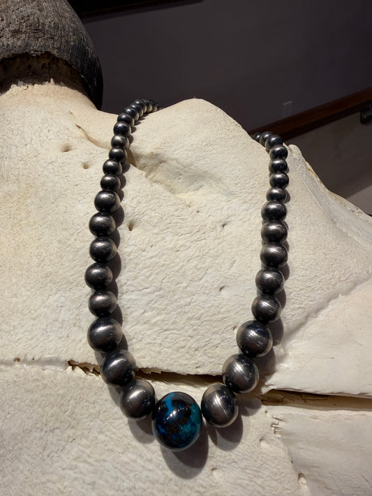 16" 9mm - 11mm Graduated Silver Pearls With Turquoise