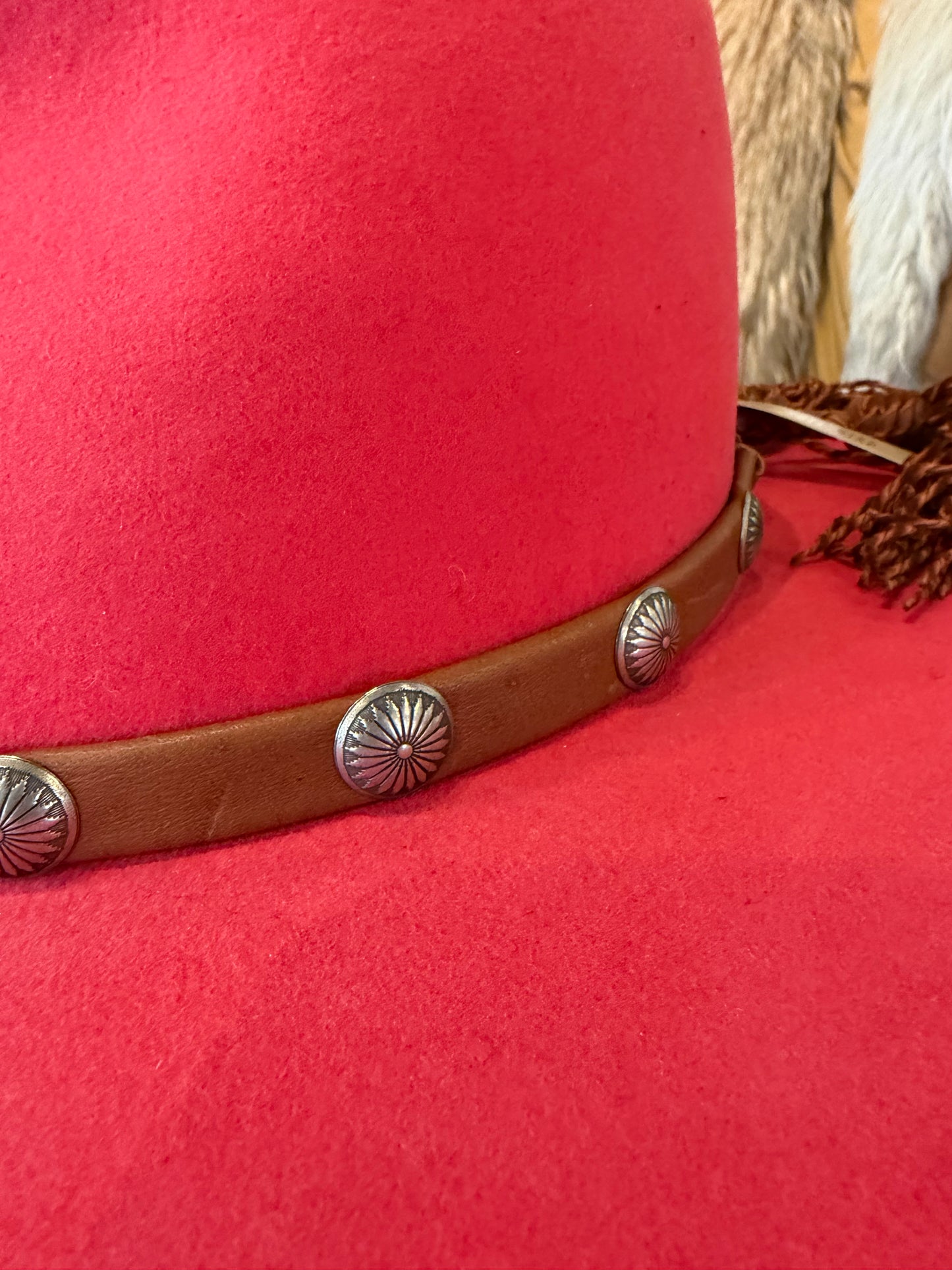 Lampman Concho Hatband with Twisted Fringe - Tobacco