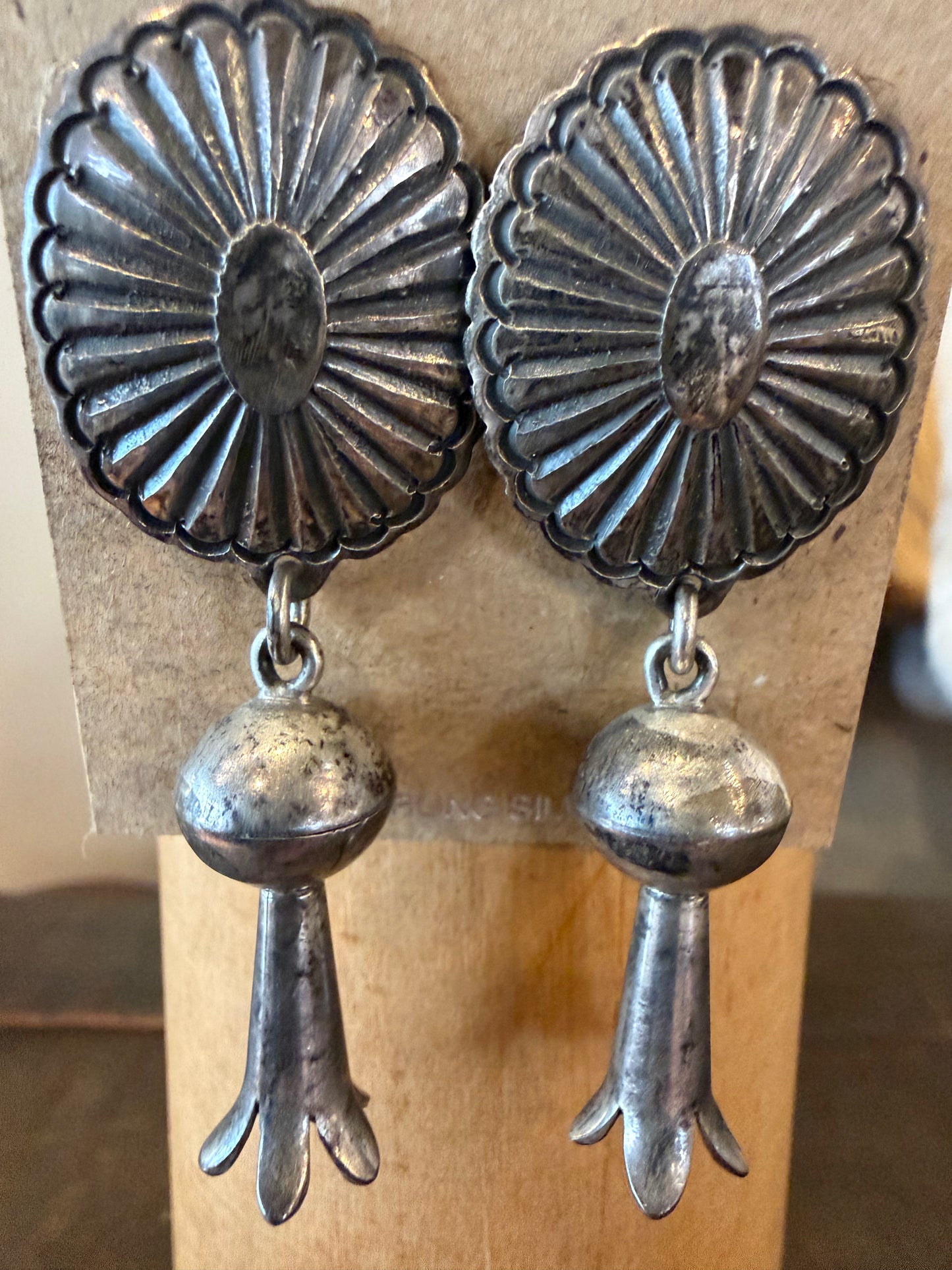 Sterling Silver Oval Concho with Blossom Earrings
