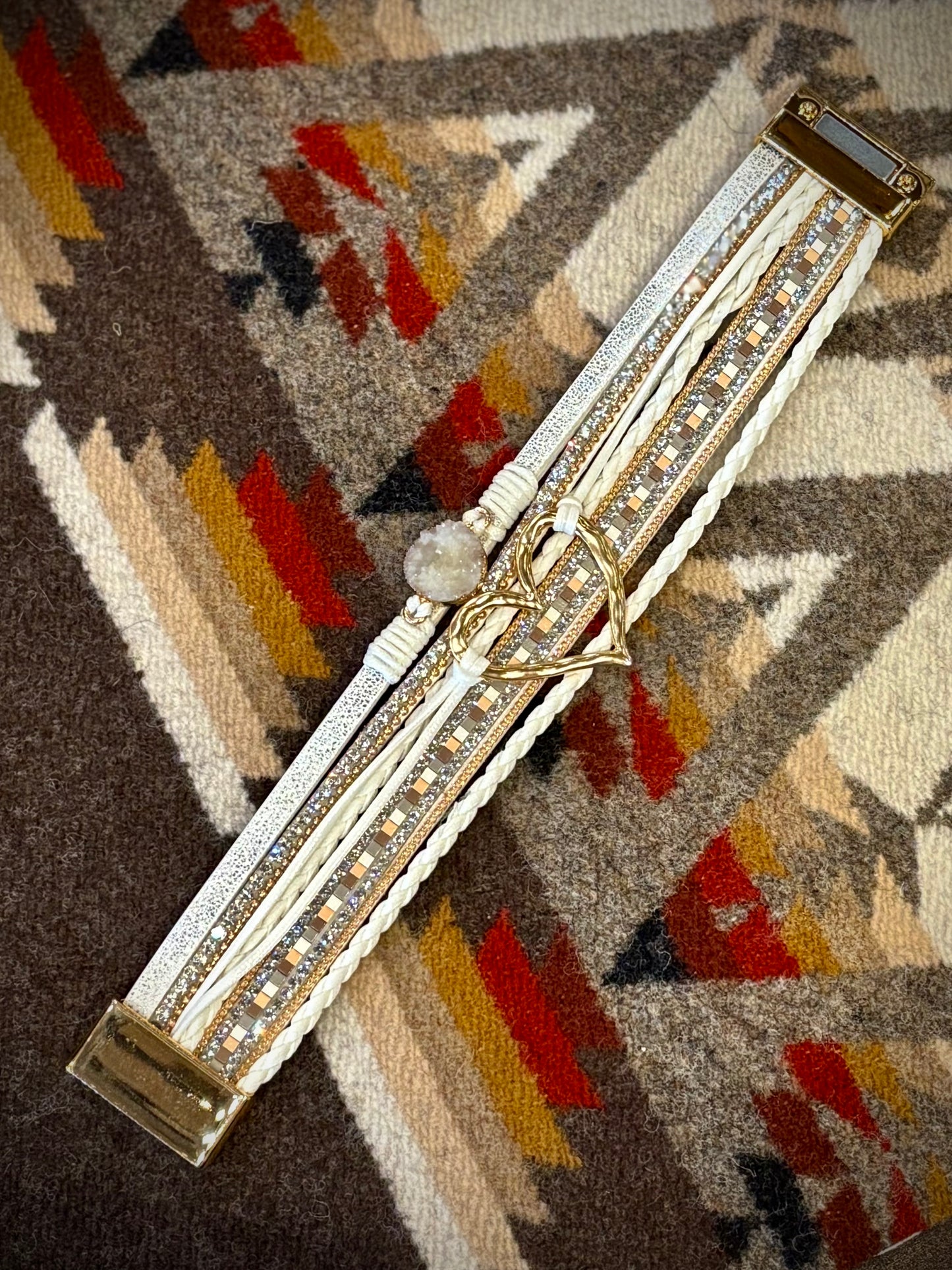 Heart Rhinestone Magnetic Buckle Bracelet