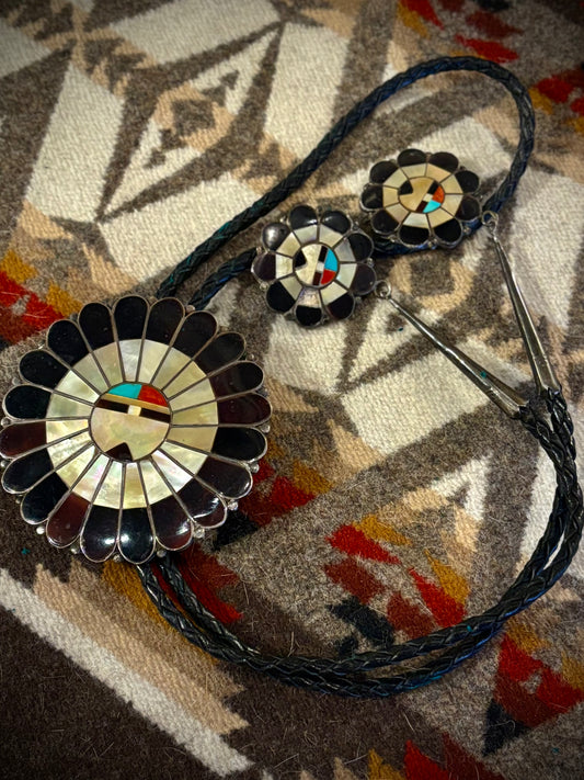 Vintage Zuni Sunface Bolo Tie