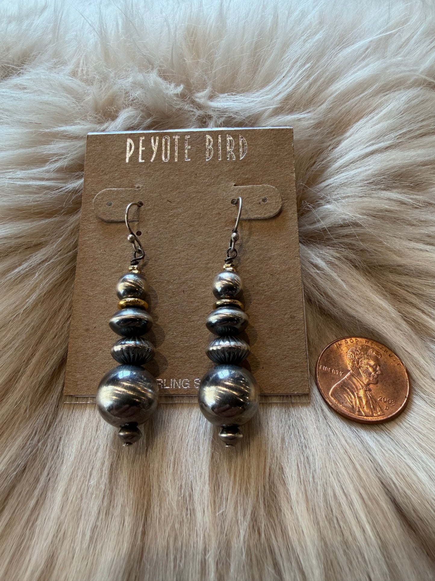 Desert Pearl Snowmen Earrings