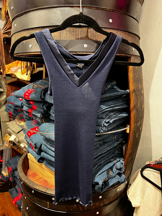 Oscalito - Elegance V-Neck Tank Top - Blue